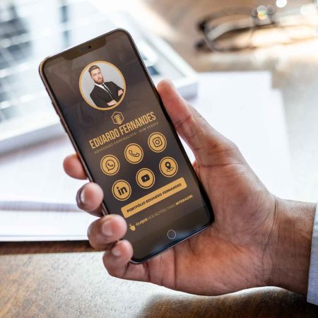 Cartão digital interativo para advogado em formato PDF.